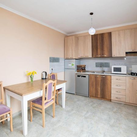 תלאווי Guest House Kavkasioni 33 מראה חיצוני תמונה