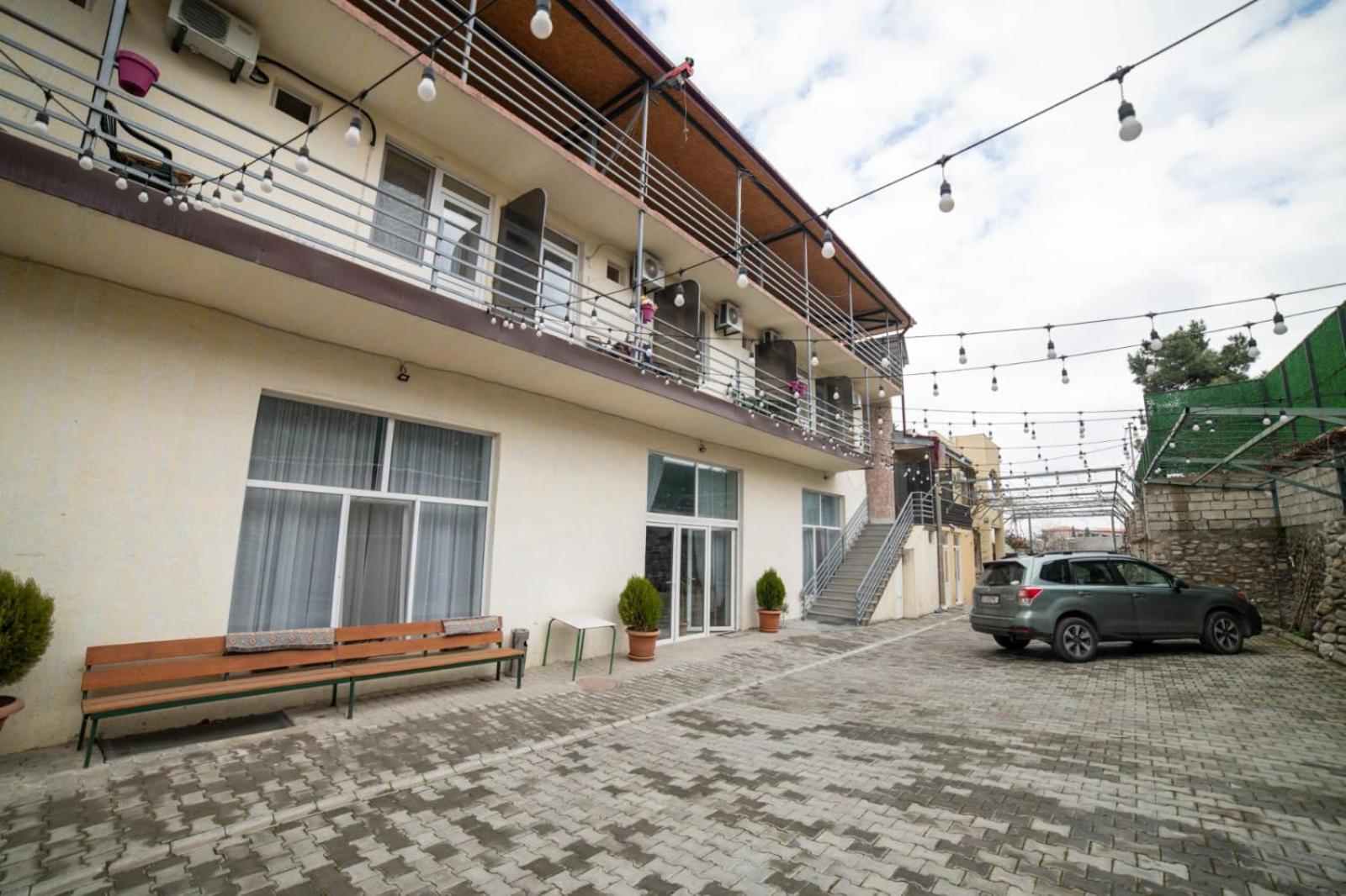 תלאווי Guest House Kavkasioni 33 מראה חיצוני תמונה