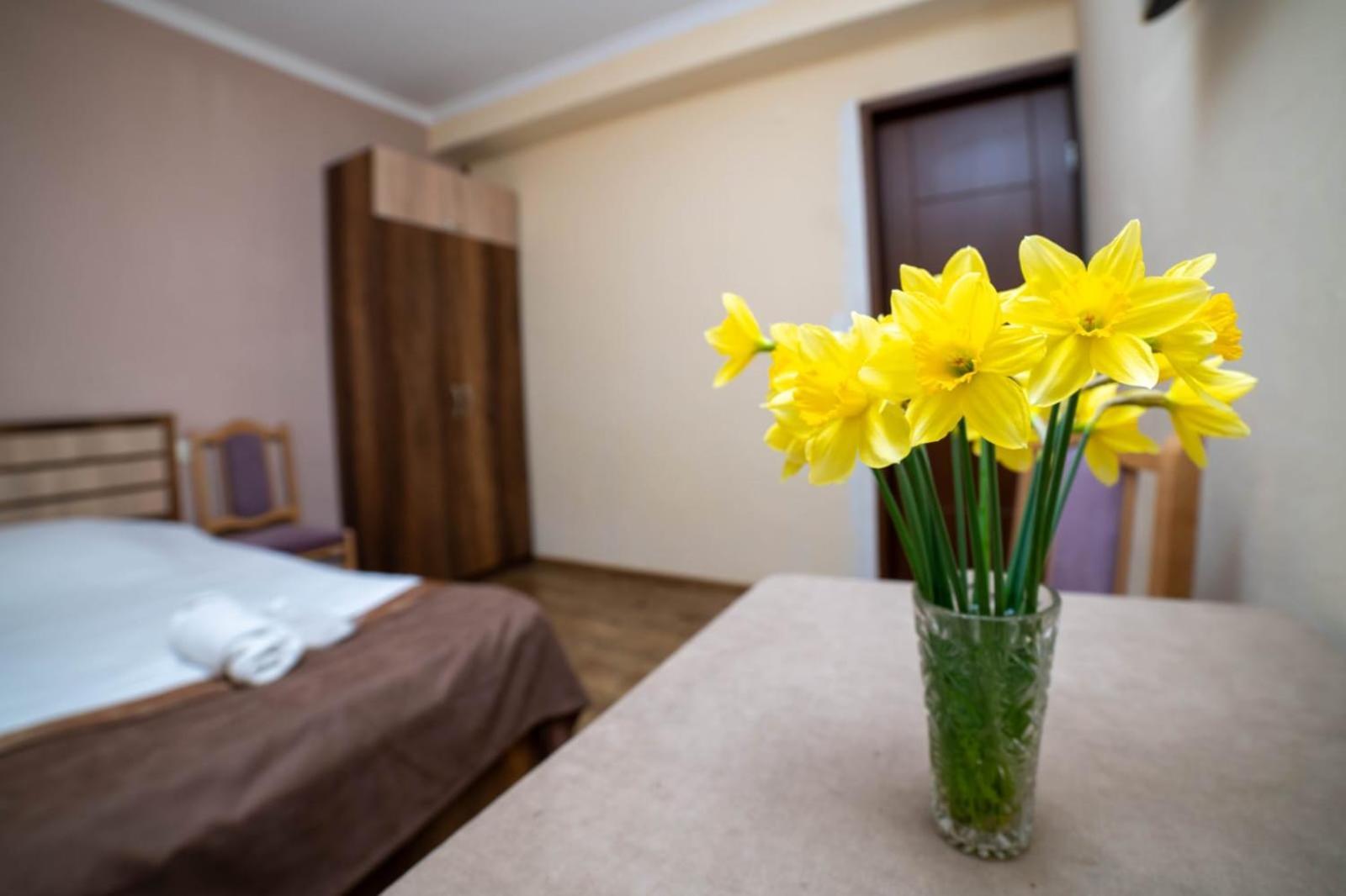 תלאווי Guest House Kavkasioni 33 מראה חיצוני תמונה